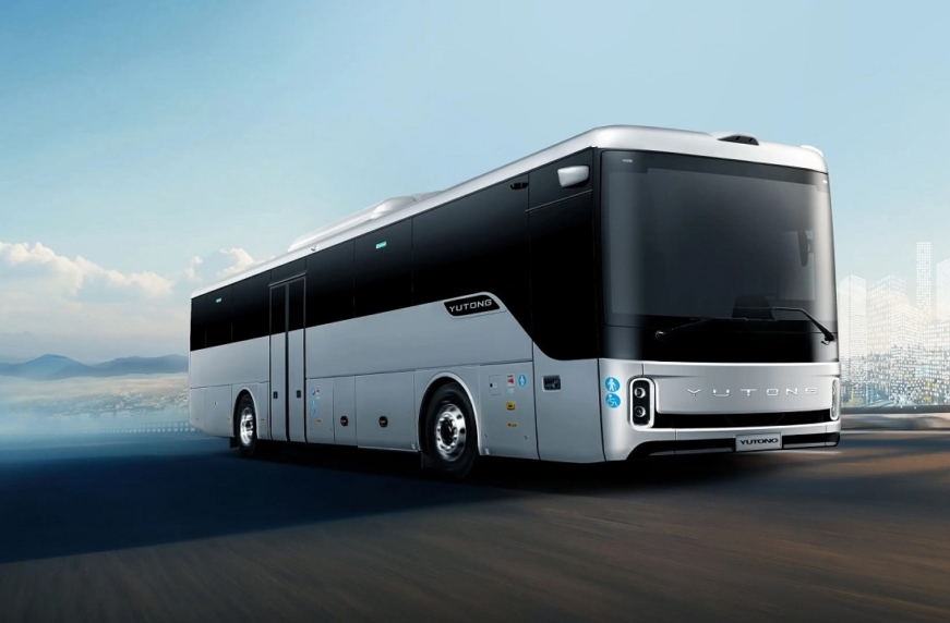 u-yevropi-zyavytsya-mizhmiskyj-elektrobus-yutong-iz-zapasom-hodu-610-km-1-871x572-c-default
